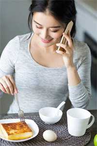 死后十年，九千岁夫君要挖我心脏为白月光入药白月光谢瑾完结文